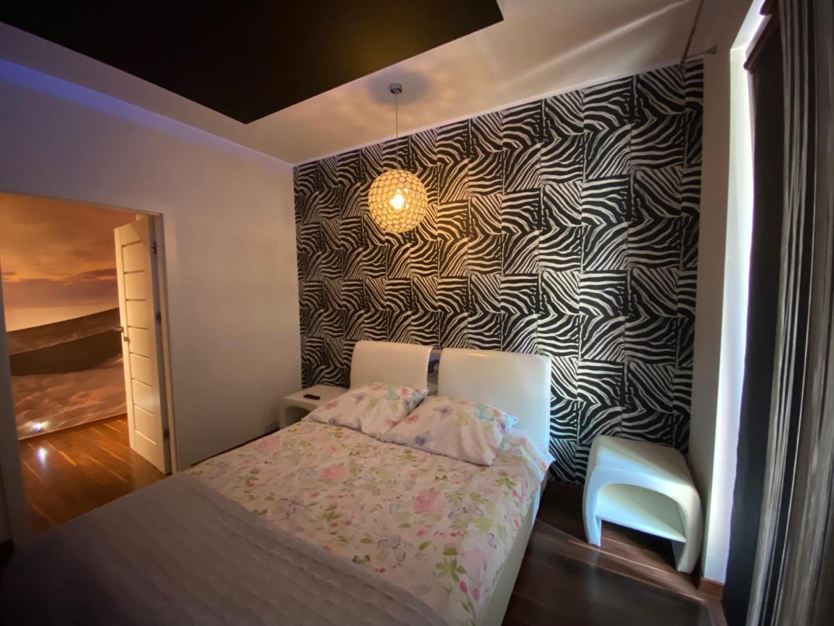 Ann Apartament Nadmorski Dwor Apartment Гданск Екстериор снимка
